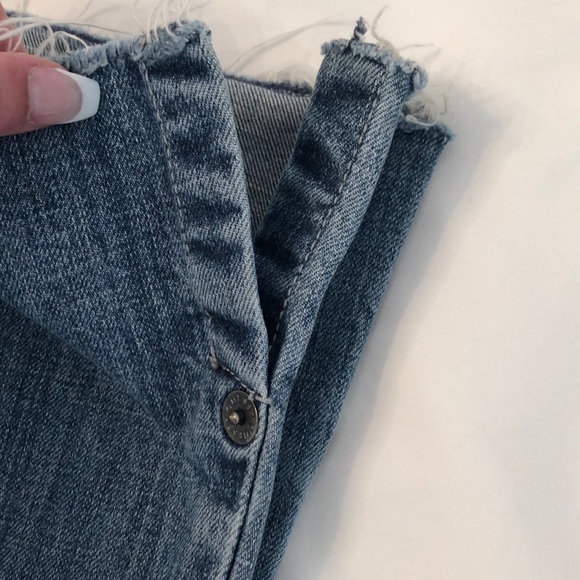 NOT FOR SALE-looking for Guess. Low rise boot cut with a wide waist band. 2006? - Picture 5 of 6